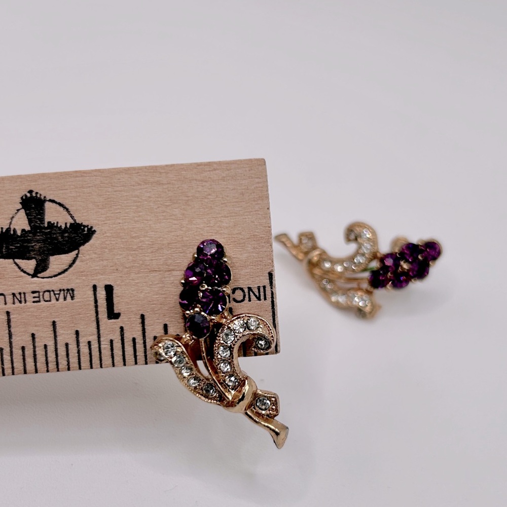 Vintage Flower Purple Petal Rhinestones and Gold Screw Back Earrings - Picture 7 of 9